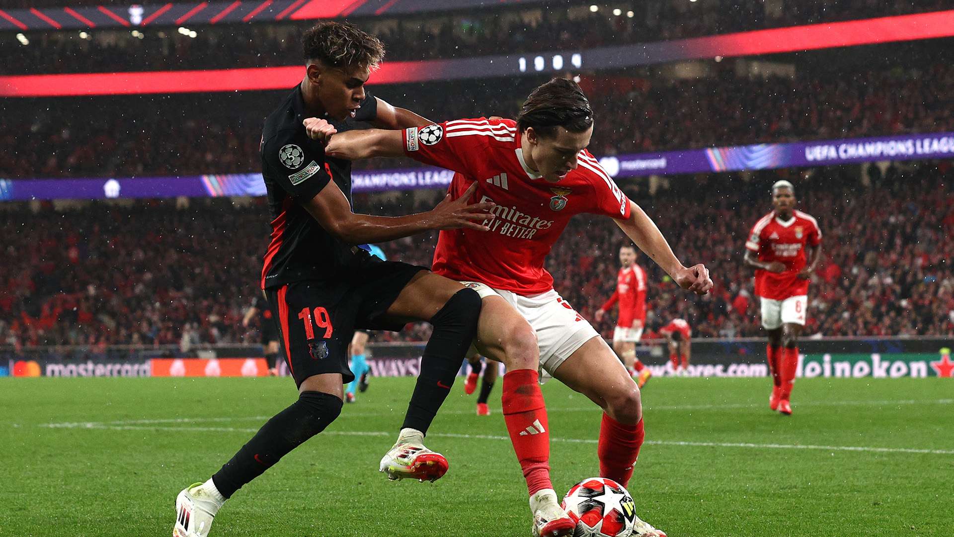 面对强敌时 面对强敌时