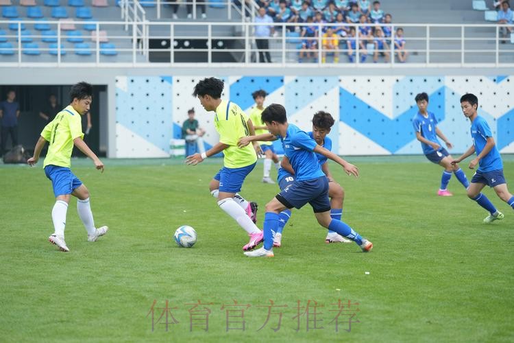 相约唐山南湖城市足球广场 第七届“冀萌杯”青少年足球赛燃情开赛 相约唐山南湖城市足球广场 第七届“冀萌杯”青少年足球赛燃情开赛